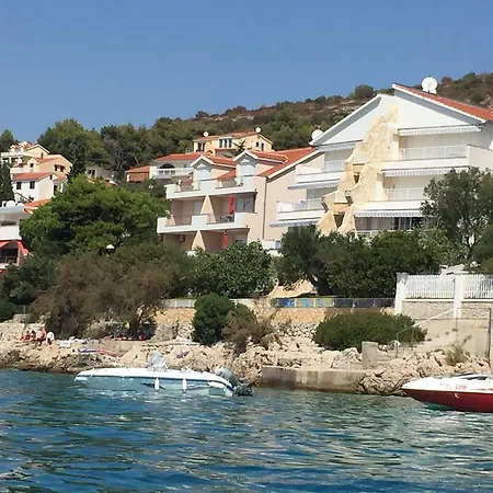 Dominika Apartamento