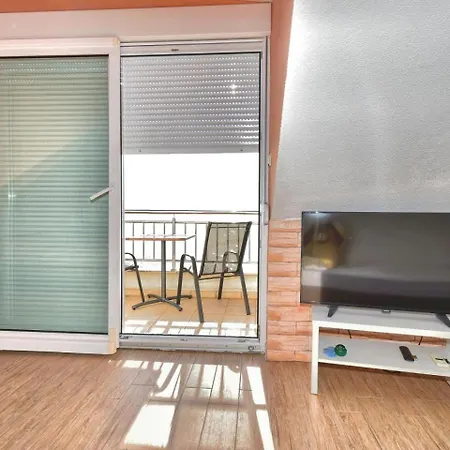 Dominika Lejlighed *