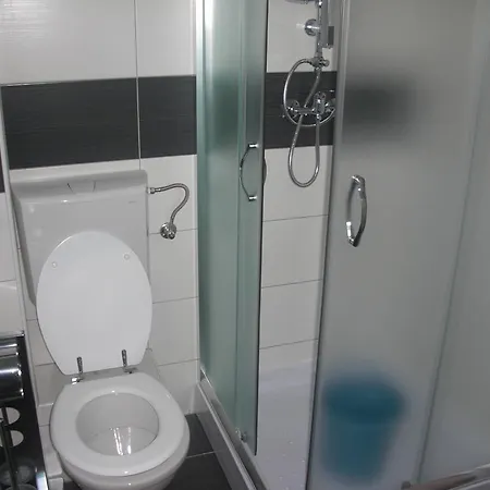 Dominika Lejlighed *